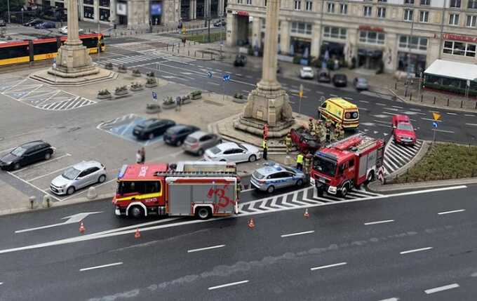 Пьяный полицейский устроил ДТП в центре Варшавы